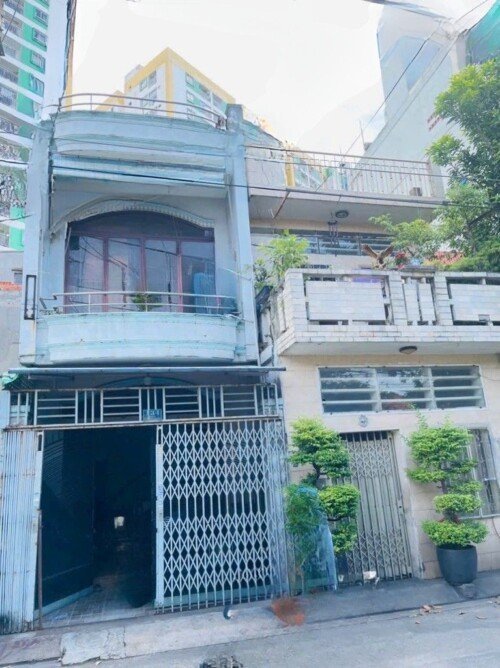 ban nha 2 mat tien vip – gan chung cu cao cap – tran tan tan phu